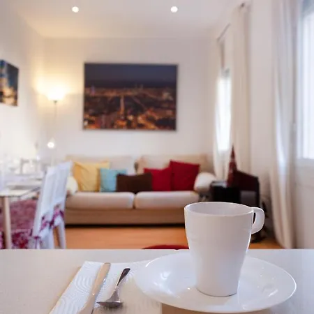Cute Apartment In Sants Station With Hbo & Alexa & Ac * Barcelona